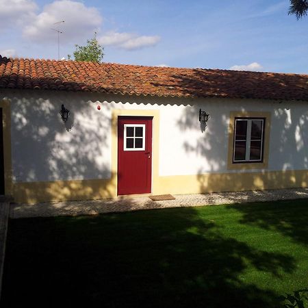 Bed and Breakfast Casa Da Tia Guida Golegã Zimmer foto